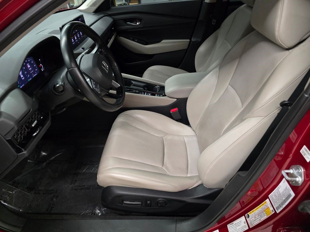 Used 2023 Honda Accord EX-L image 17