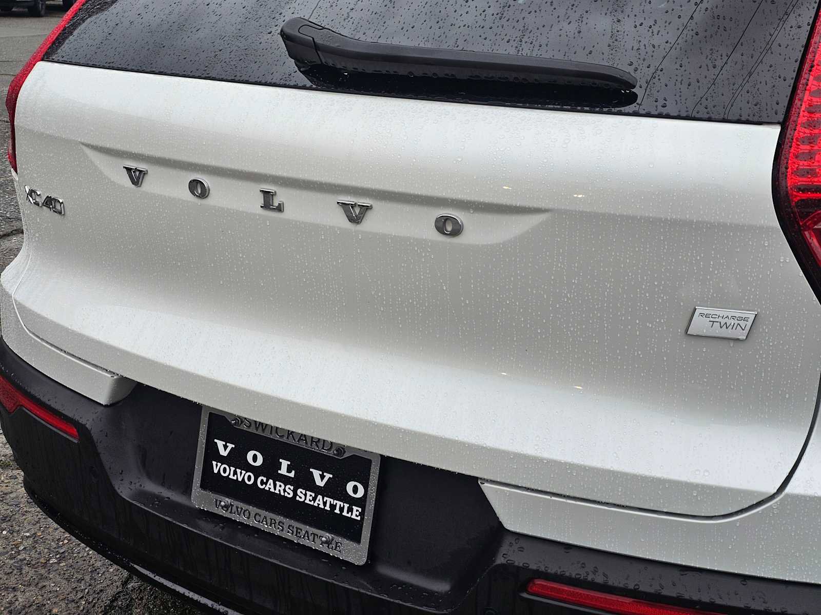 Certified 2023 Volvo XC40 Recharge Plus image 16