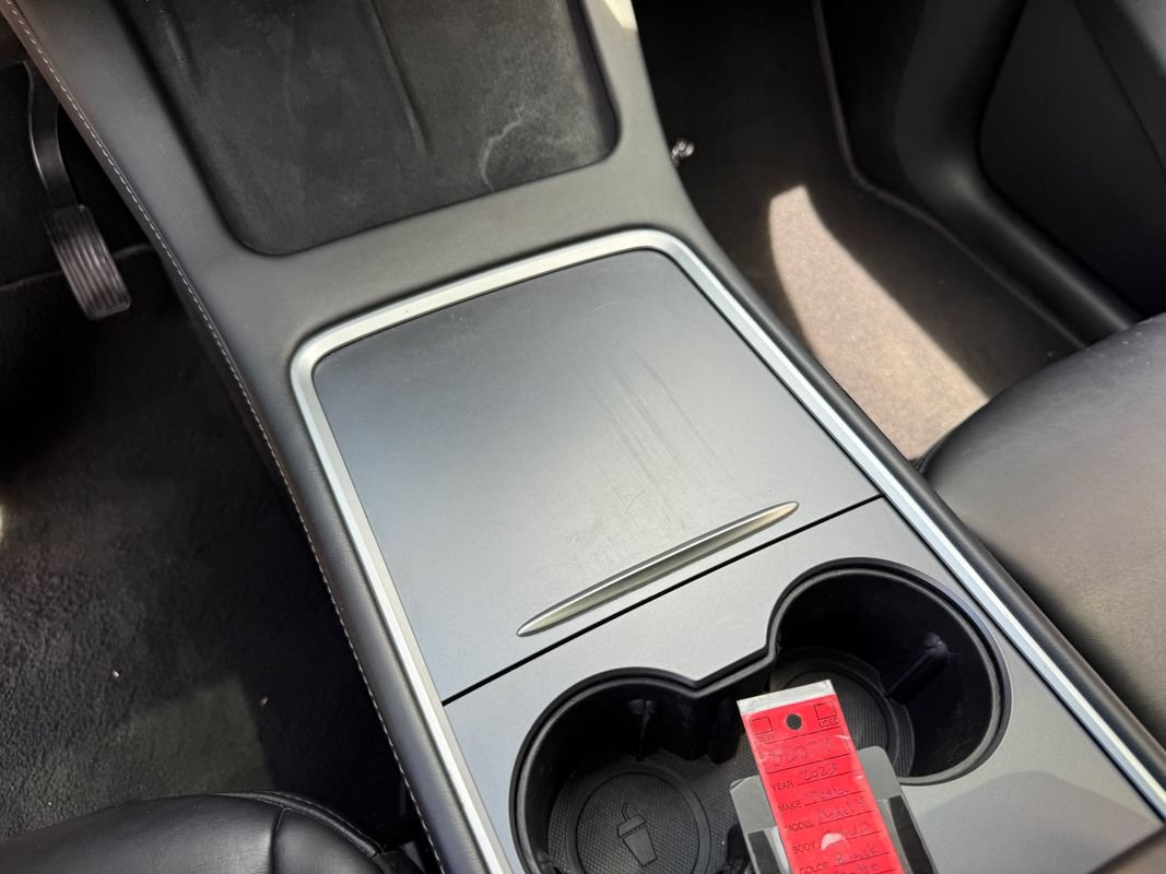 Used 2023 Tesla Model Y Long Range AWD/4WD image 32