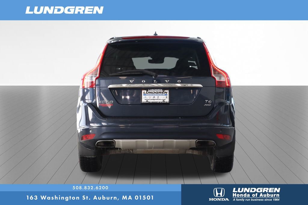 Used 2015 Volvo XC60 T6 w/ Proximity Package image 32