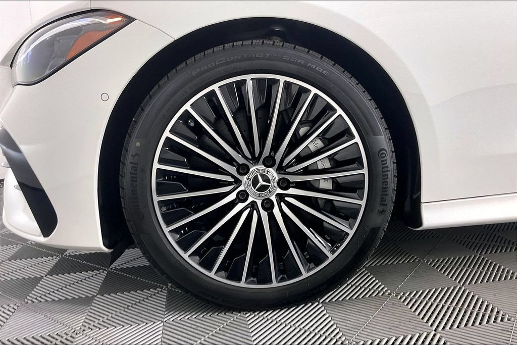 Certified 2024 Mercedes-Benz CLE 450 4MATIC Coupe w/ Driver Assistance Package image 7