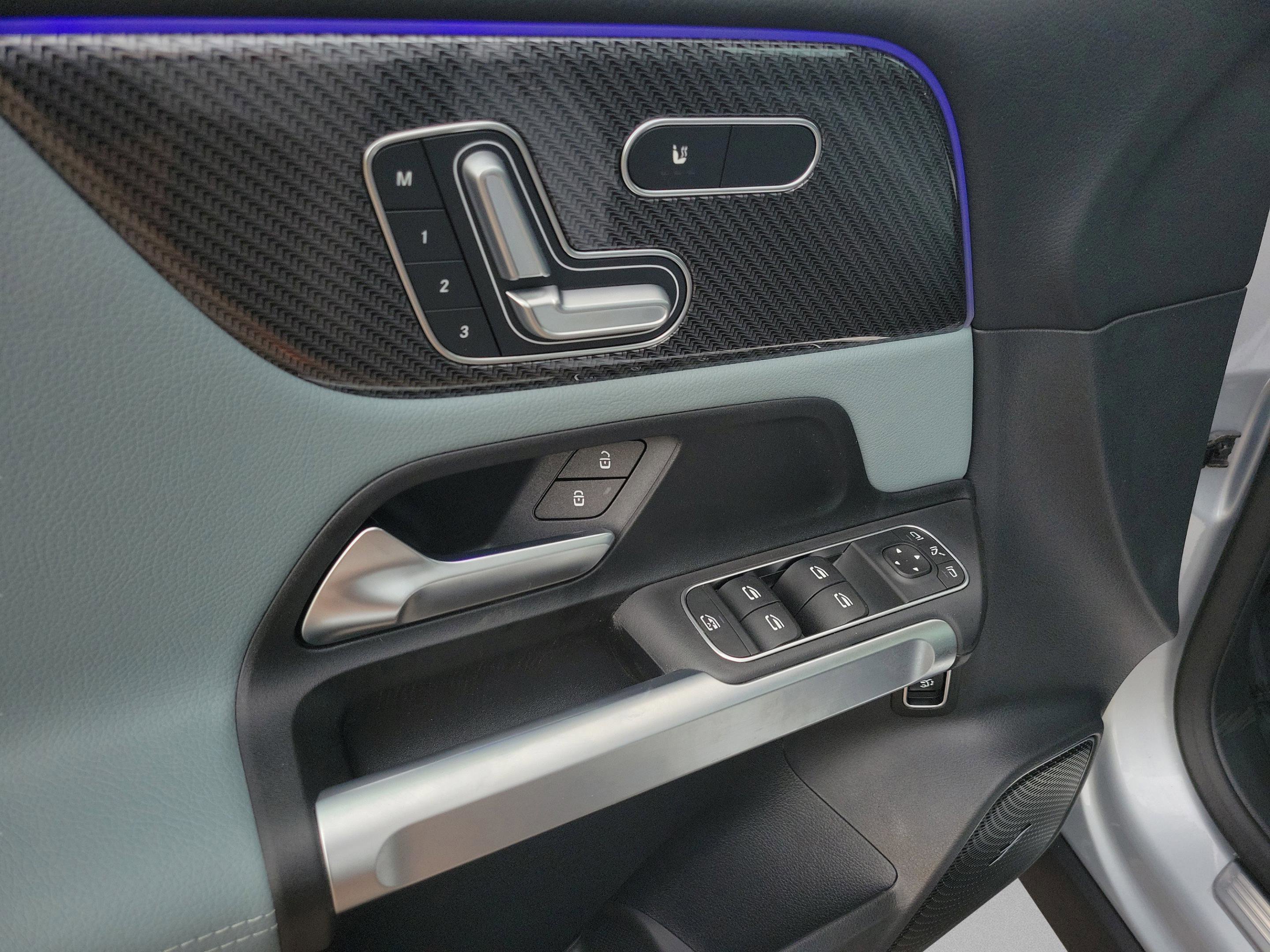 New 2026 Mercedes-Benz GLB 35 AMG 4MATIC image 14