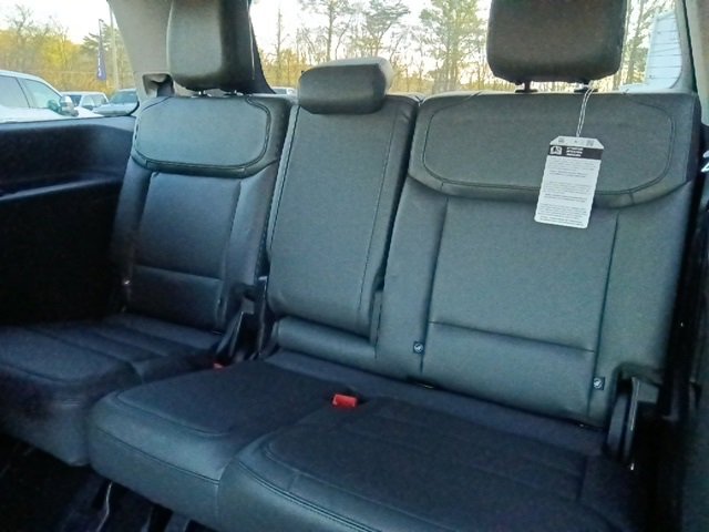 New 2026 Ford Expedition Active image 29