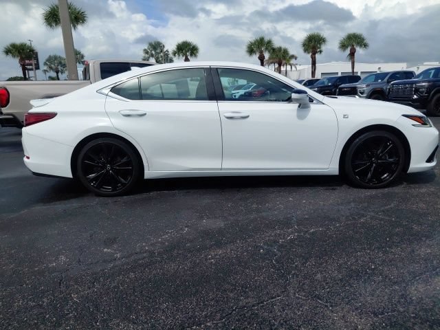 Used 2022 Lexus ES 350 F Sport w/ Accessory Package 2 FWD image 3