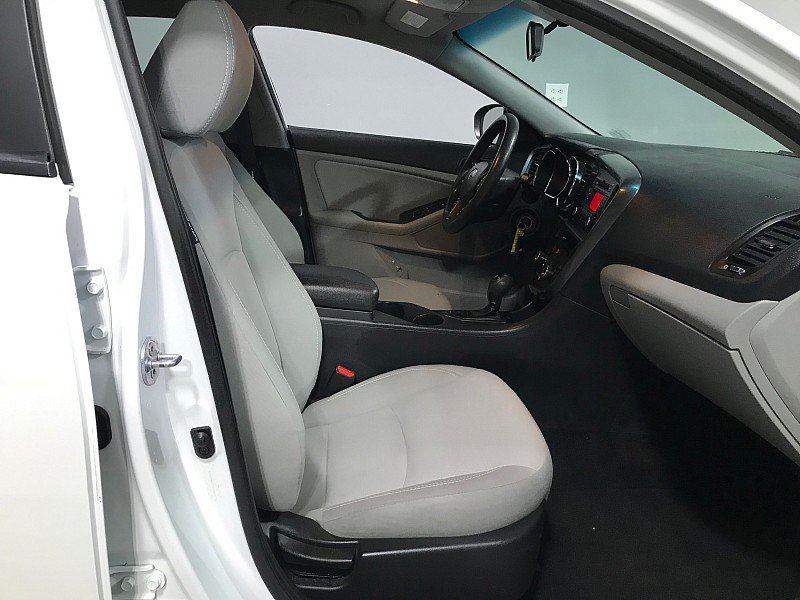 Used 2012 Kia Optima LX FWD image 13