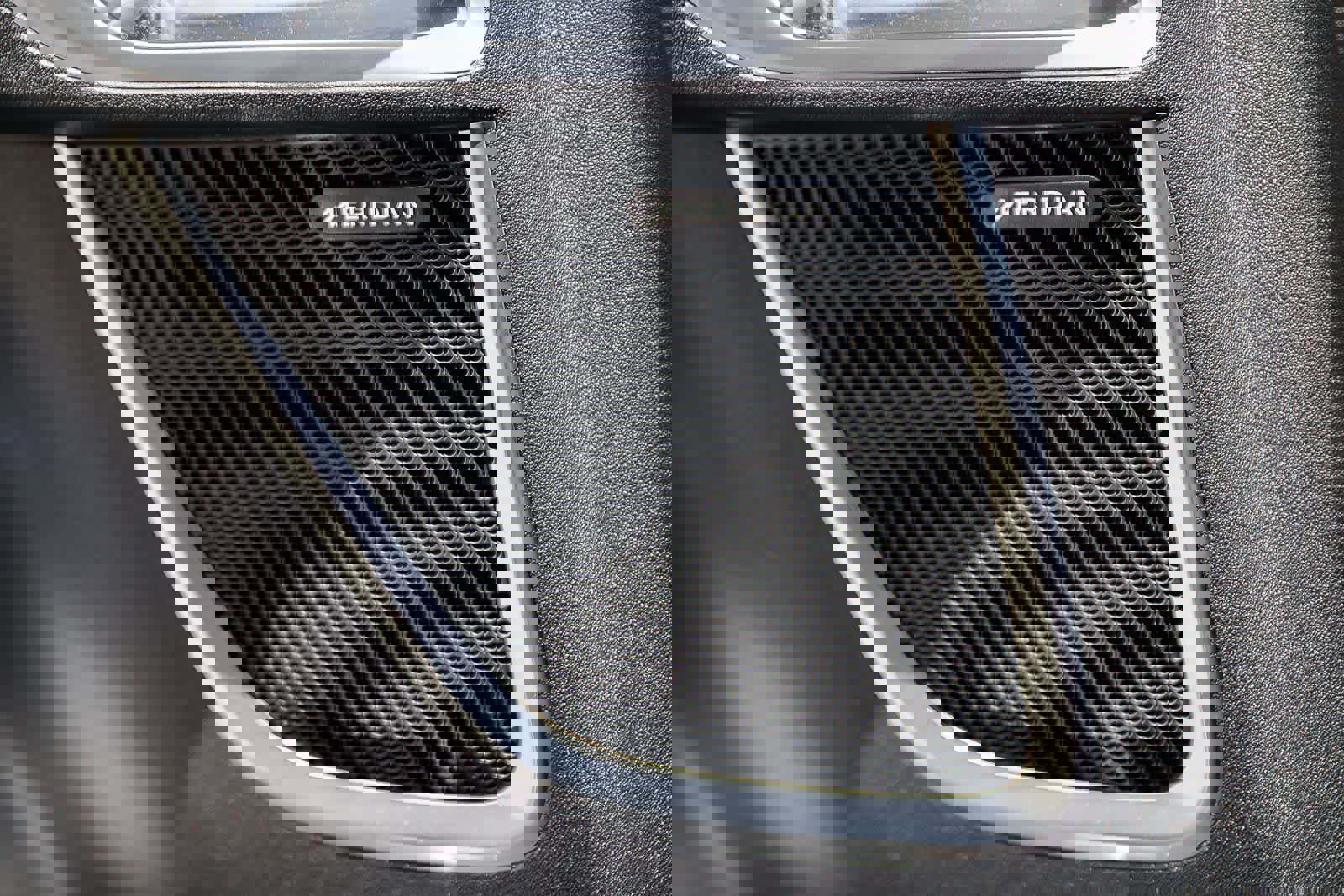 Used 2020 Jaguar E-PACE image 22