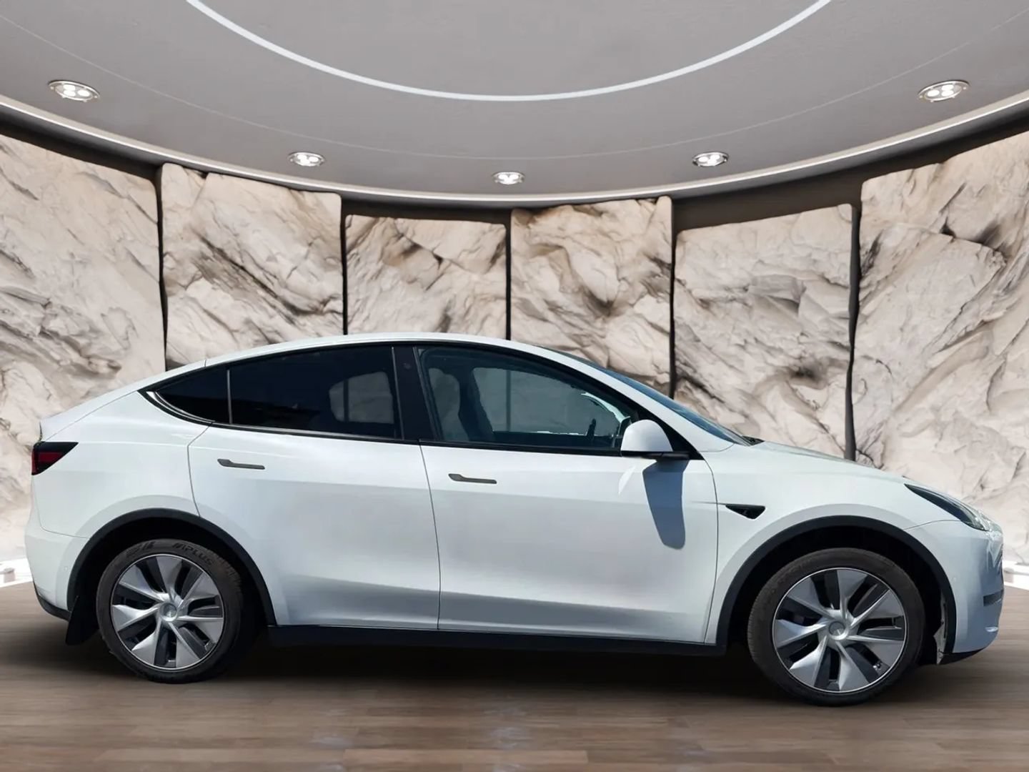 Used 2020 Tesla Model Y Long Range AWD/4WD image 4