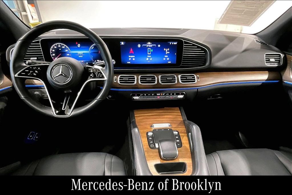 Certified 2025 Mercedes-Benz GLE 450e 4MATIC image 16