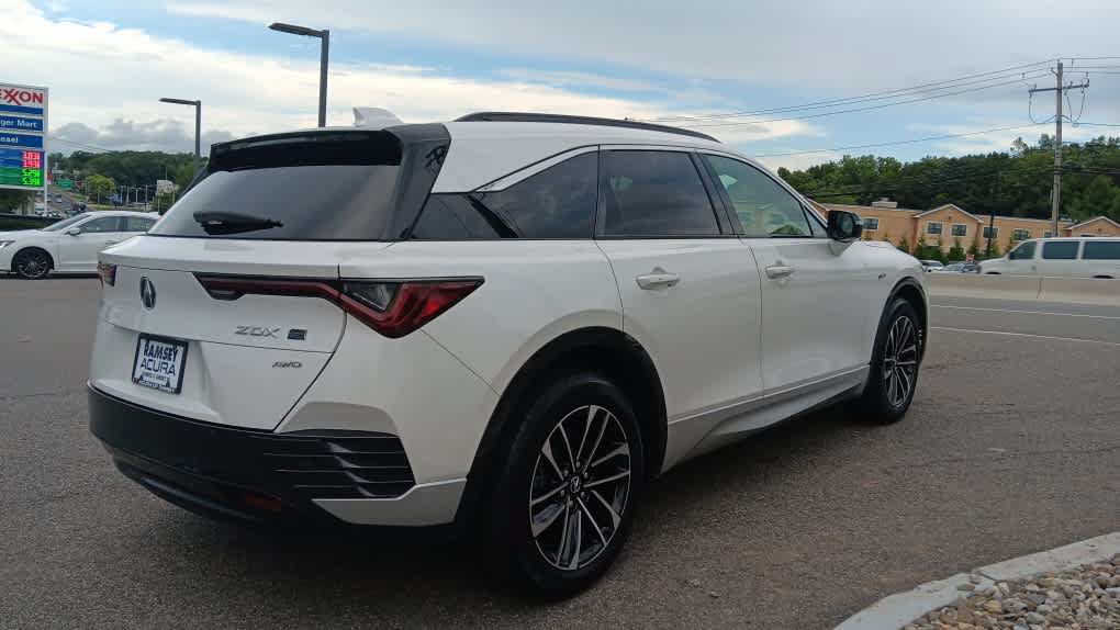 Used 2024 Acura ZDX A-Spec AWD/4WD image 5