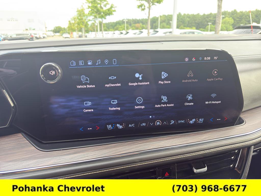 Certified 2025 Chevrolet Suburban Premier AWD/4WD image 14
