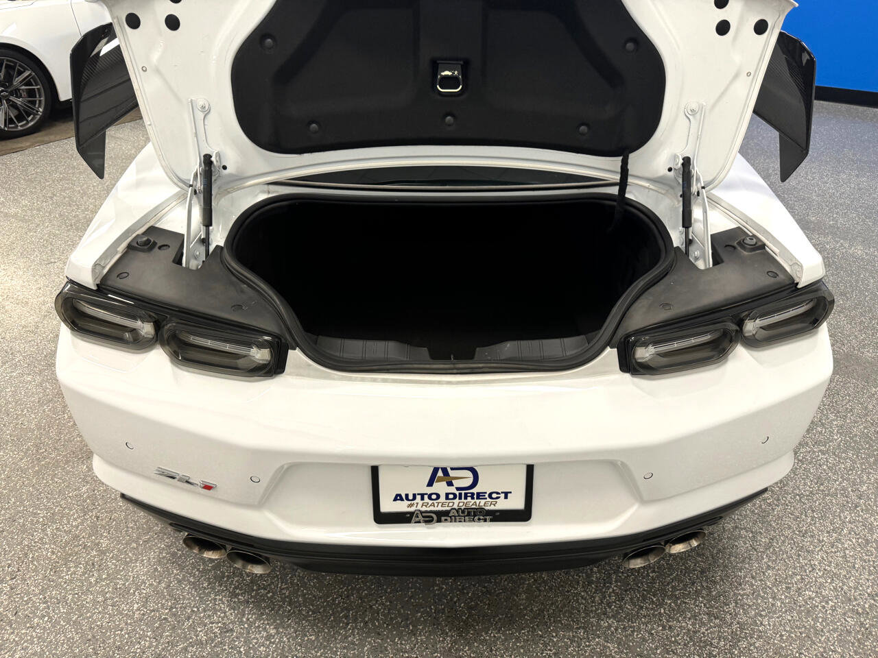 Used 2019 Chevrolet Camaro ZL1 RWD image 31