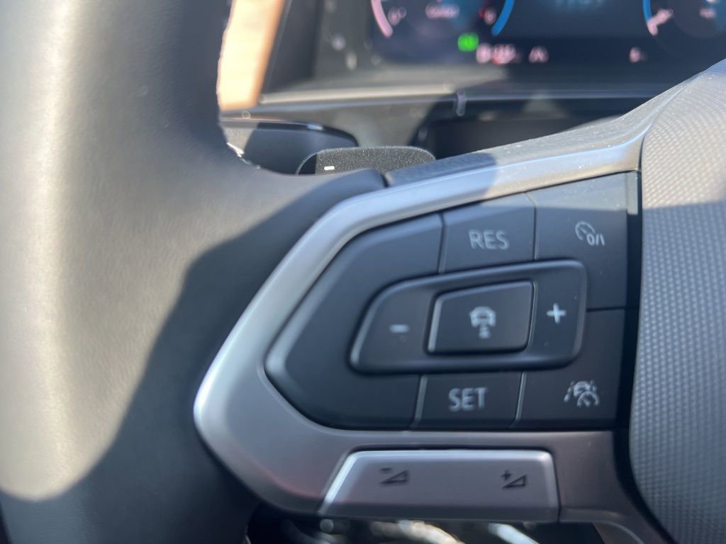 New 2026 Volkswagen Atlas SE image 30