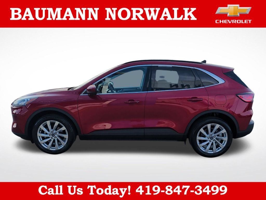 Used 2021 Ford Escape Titanium w/ Titanium Elite Package AWD/4WD image 4