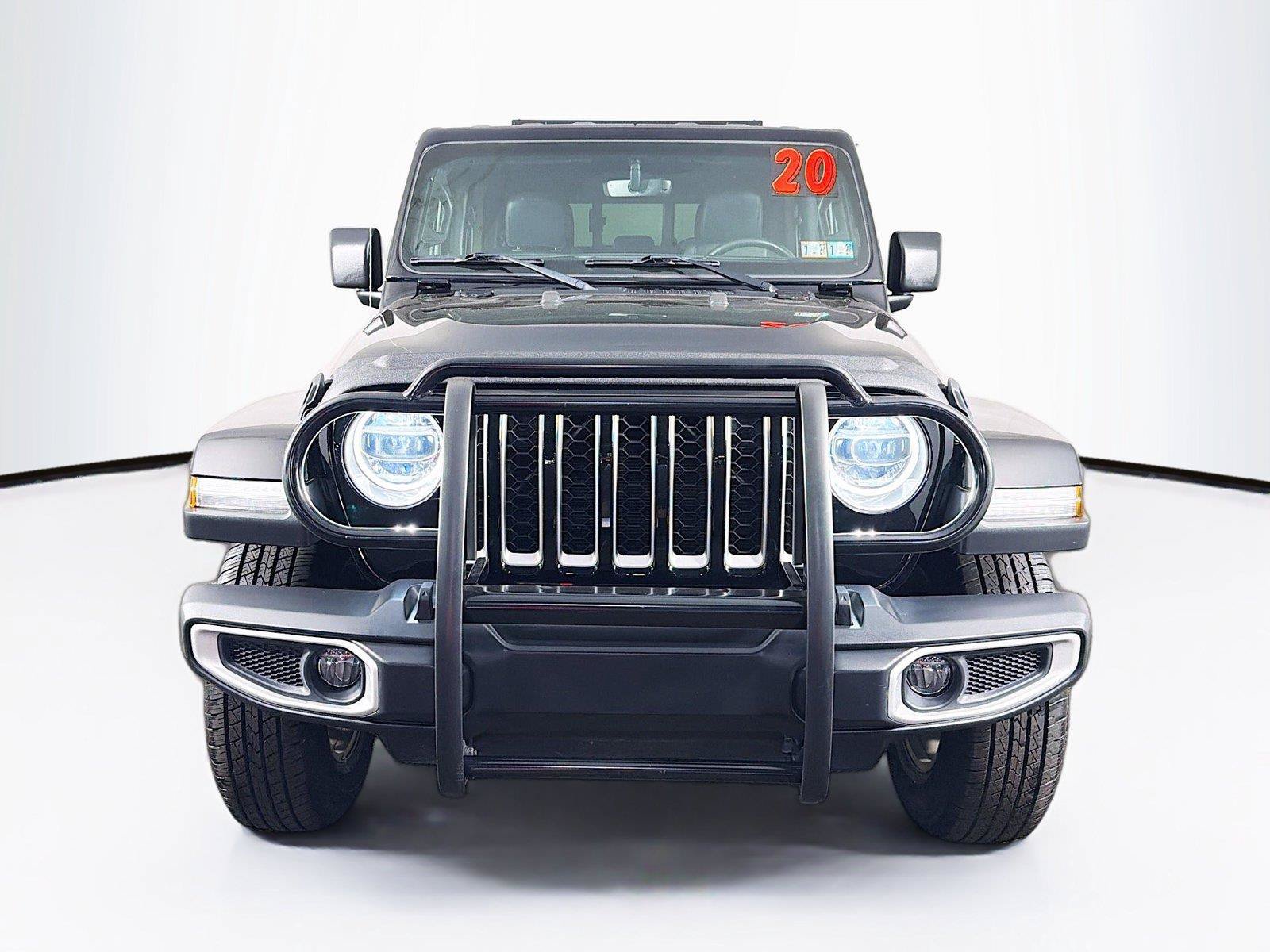 Used 2020 Jeep Gladiator Overland AWD/4WD image 6