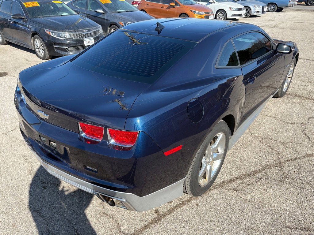 Used 2011 Chevrolet Camaro LT image 4