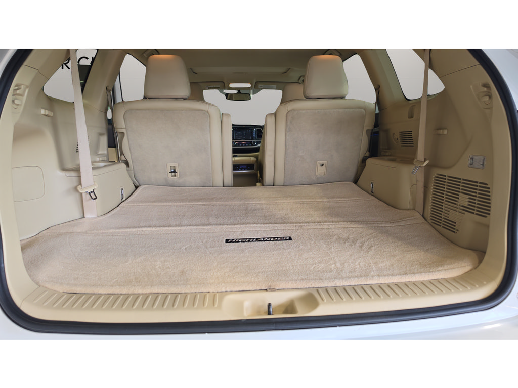 Used 2015 Toyota Highlander Limited AWD/4WD image 19