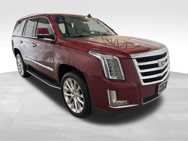 Used 2018 Cadillac Escalade Luxury RWD image 4