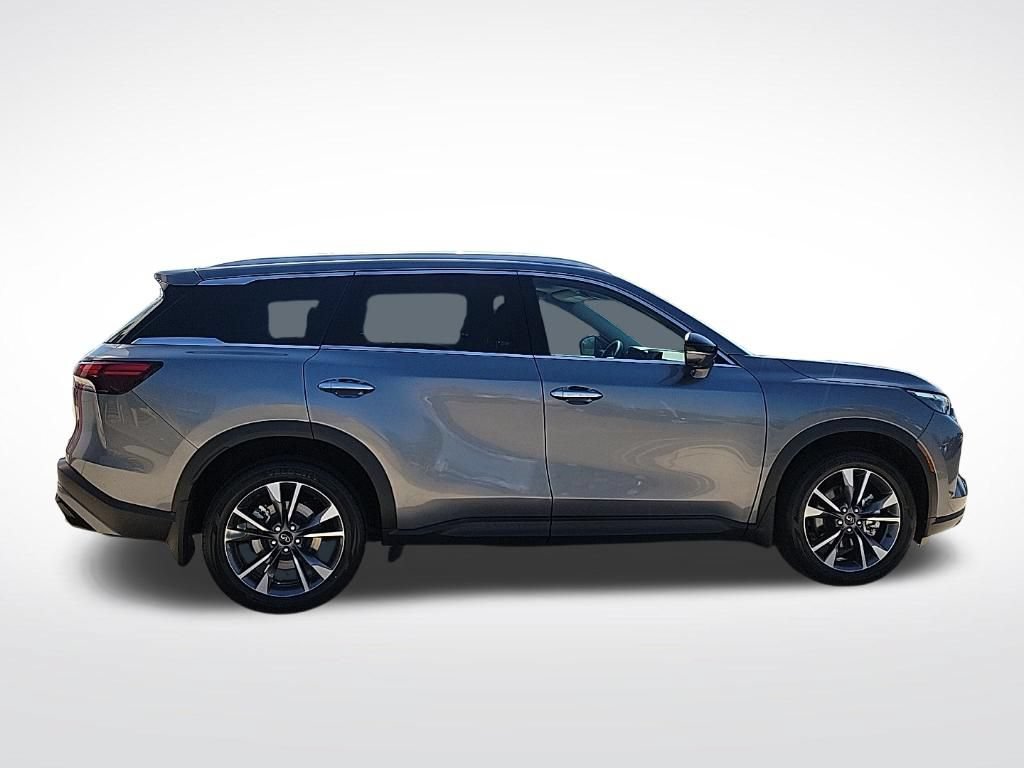 Used 2023 INFINITI QX60 Luxe w/ Cargo Package AWD/4WD image 5