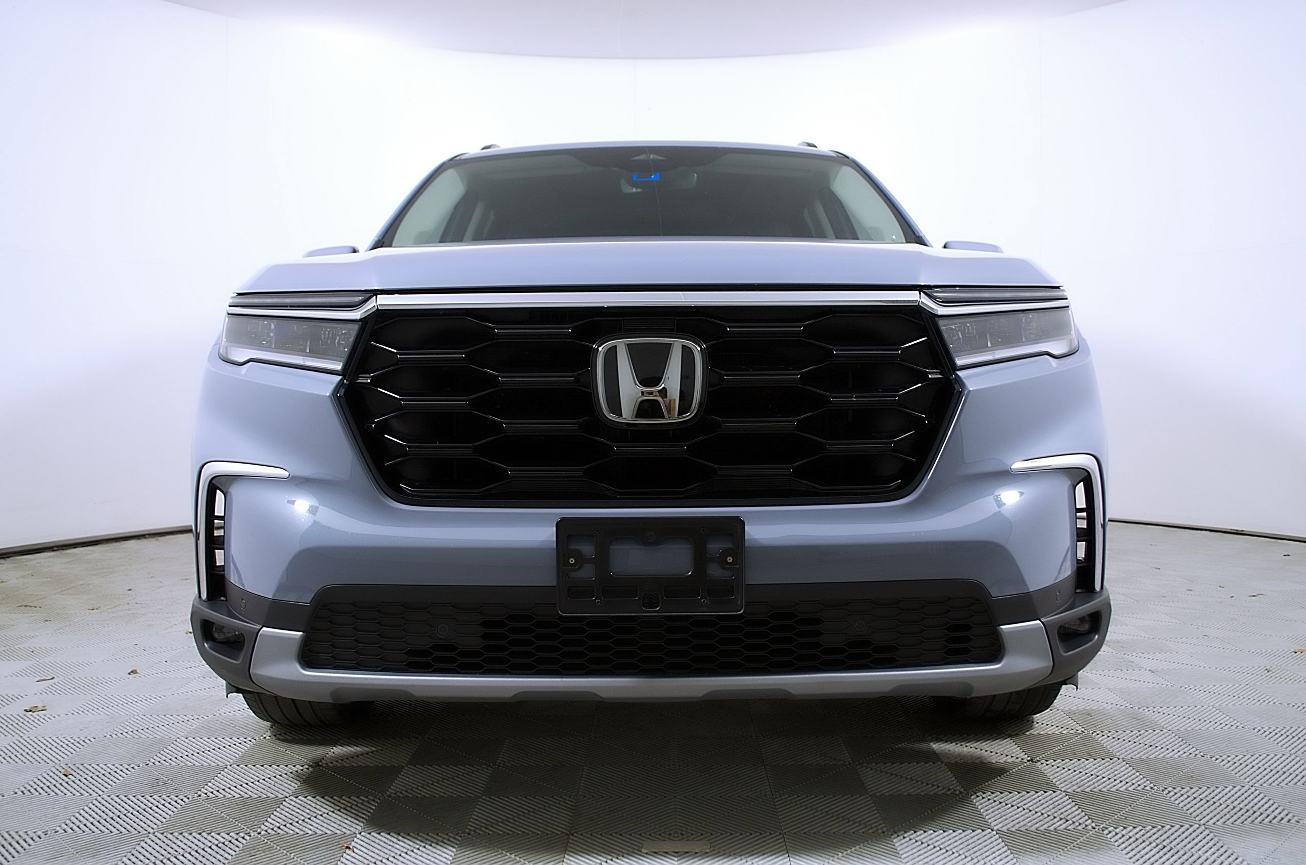 Used 2024 Honda Pilot Touring image 6