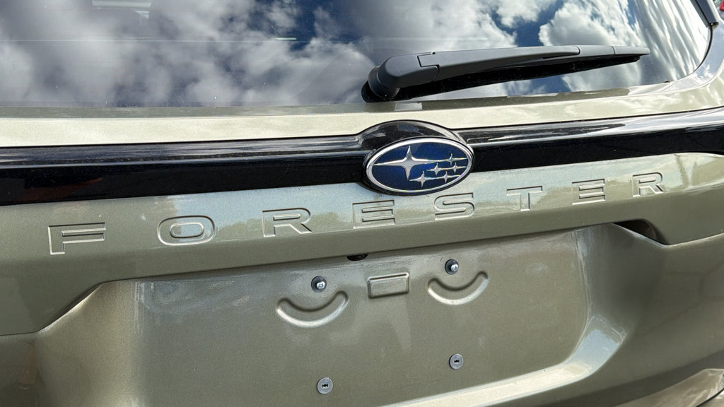 New 2026 Subaru Forester Premium AWD/4WD image 12