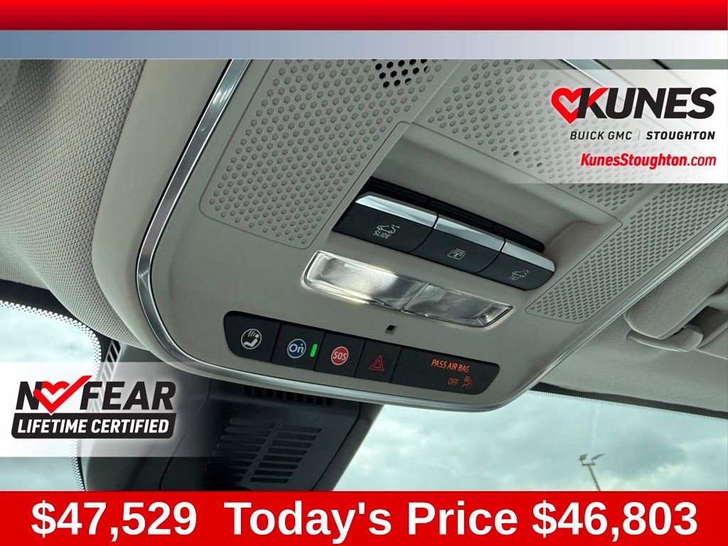 New 2026 GMC Terrain Denali w/ LPO, Black Badging Package AWD/4WD image 37