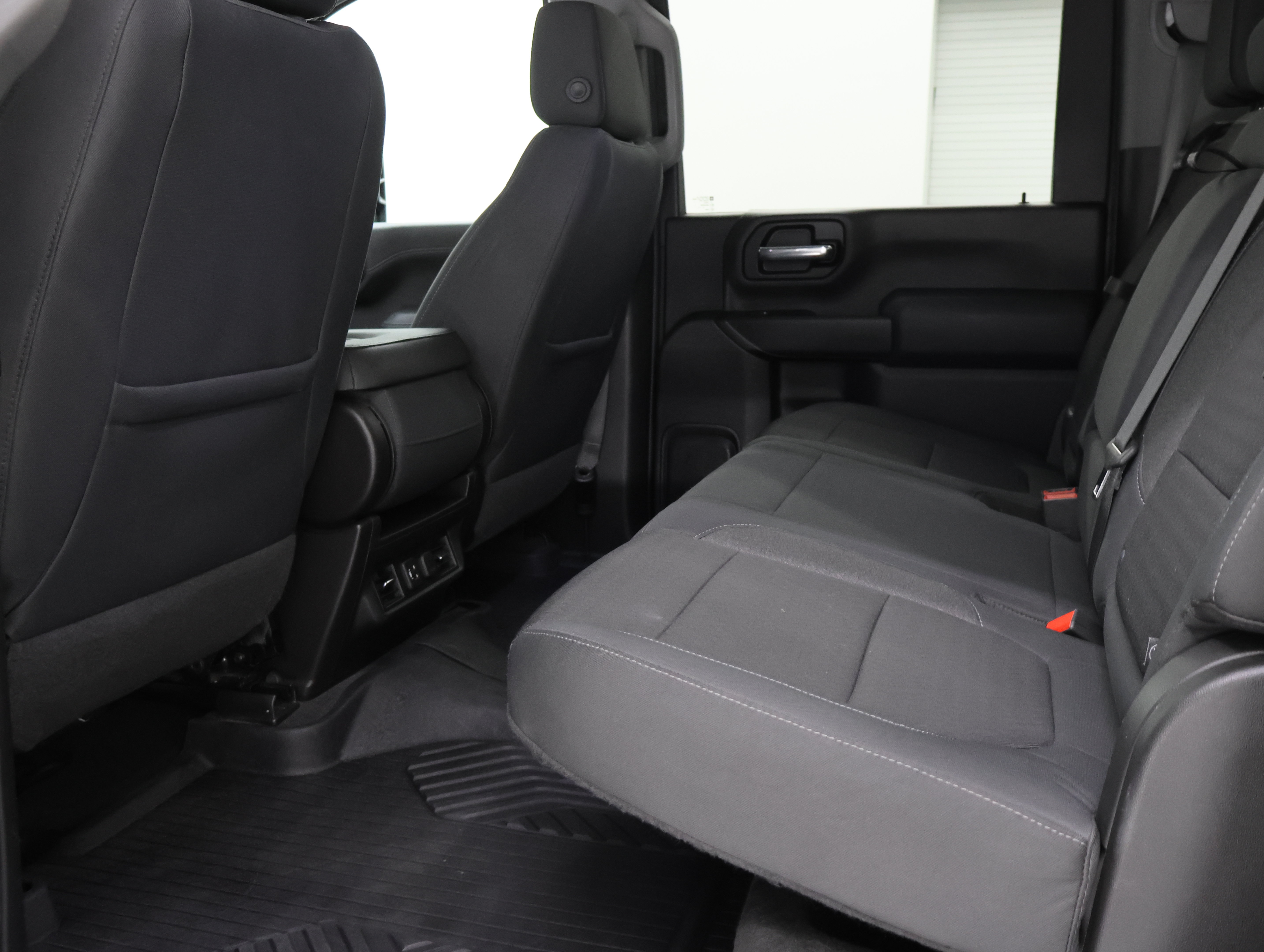 Used 2020 Chevrolet Silverado 2500 LT w/ All Star Edition AWD/4WD image 9