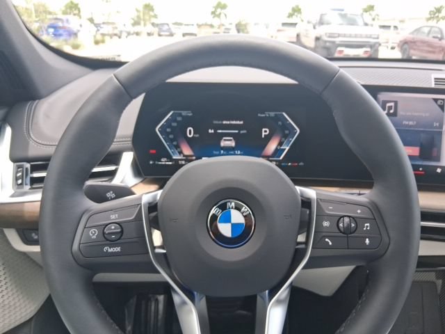 New 2026 BMW X1 xDrive28i w/ Convenience Package AWD/4WD image 8