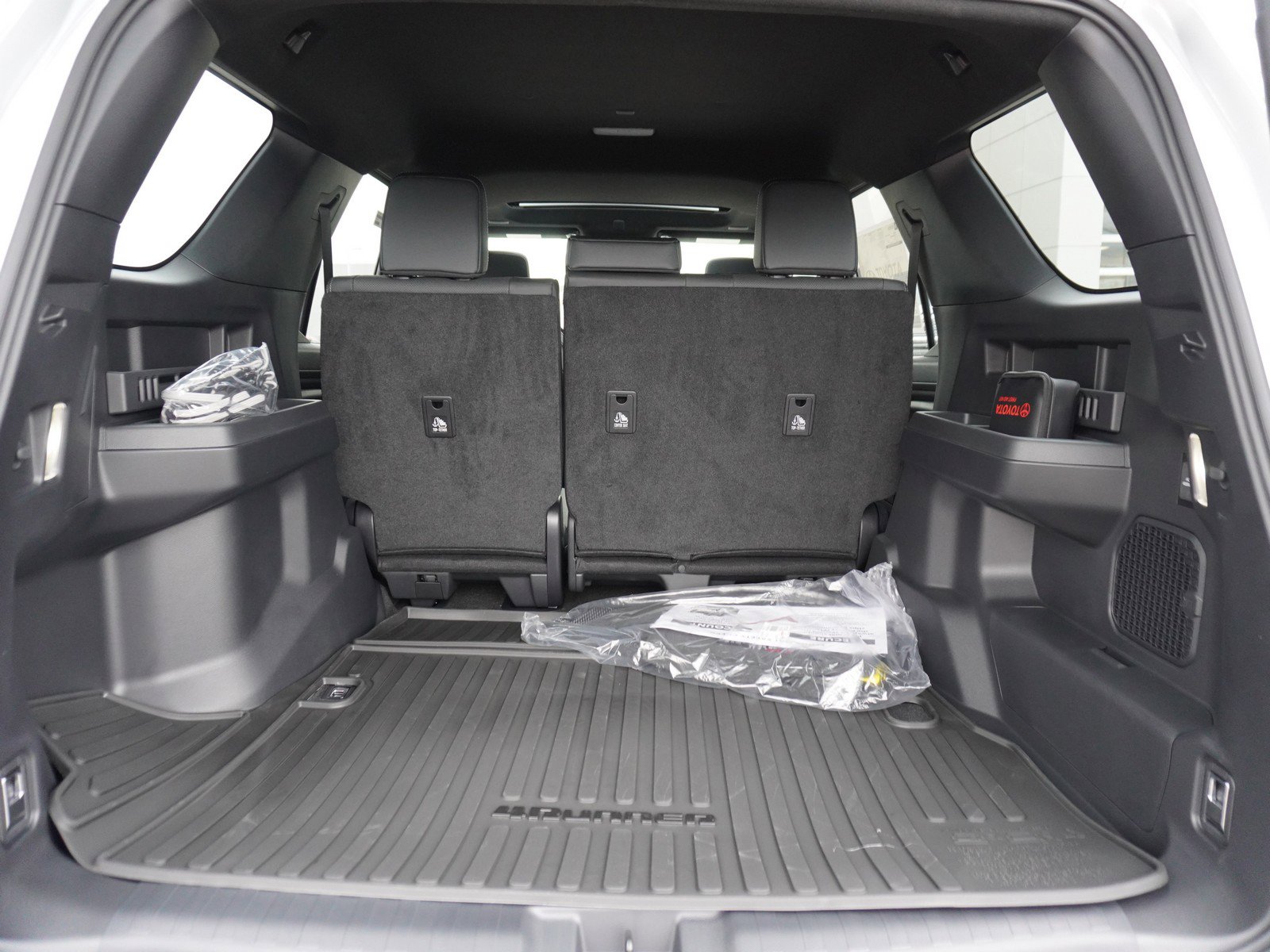 New 2025 Toyota 4Runner TRD Sport image 11