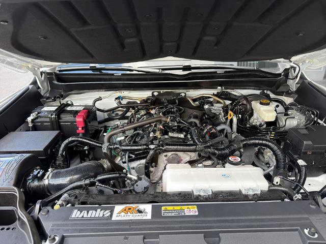 Used 2025 Toyota Tacoma TRD Off-Road AWD/4WD image 5