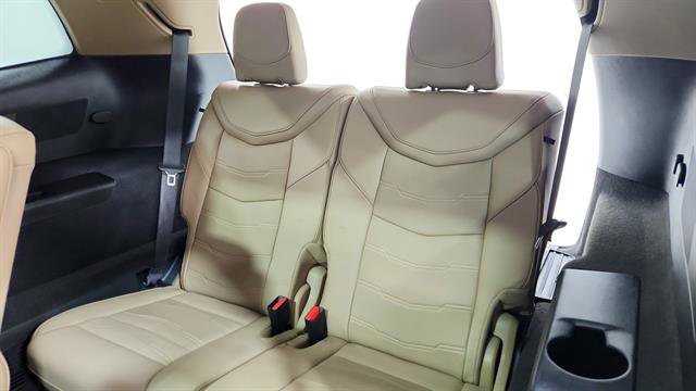 Used 2024 Cadillac XT6 Sport w/ Platinum Package image 23