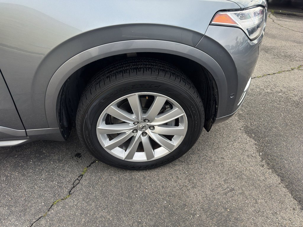 Used 2018 Volvo XC90 T6 Momentum w/ Convenience Package image 5