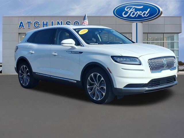 Used 2023 Lincoln Nautilus Reserve w/ Equipment Group 201A AWD/4WD image 3