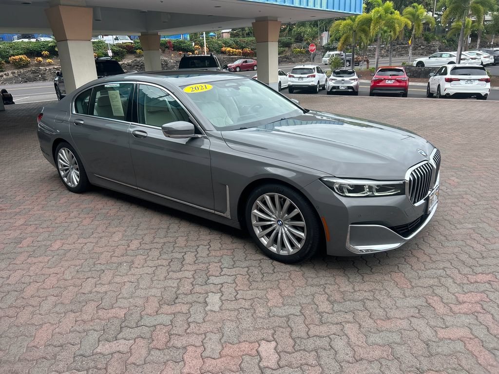 Used 2021 BMW 740i w/ Premium Package RWD image 7