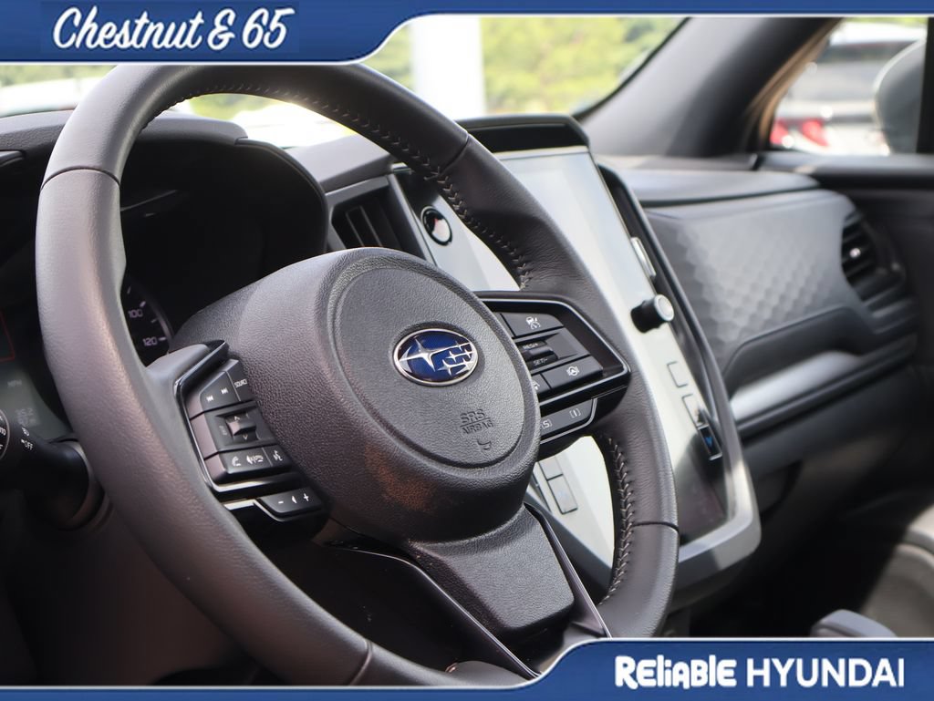 Used 2025 Subaru Forester Premium AWD/4WD image 26