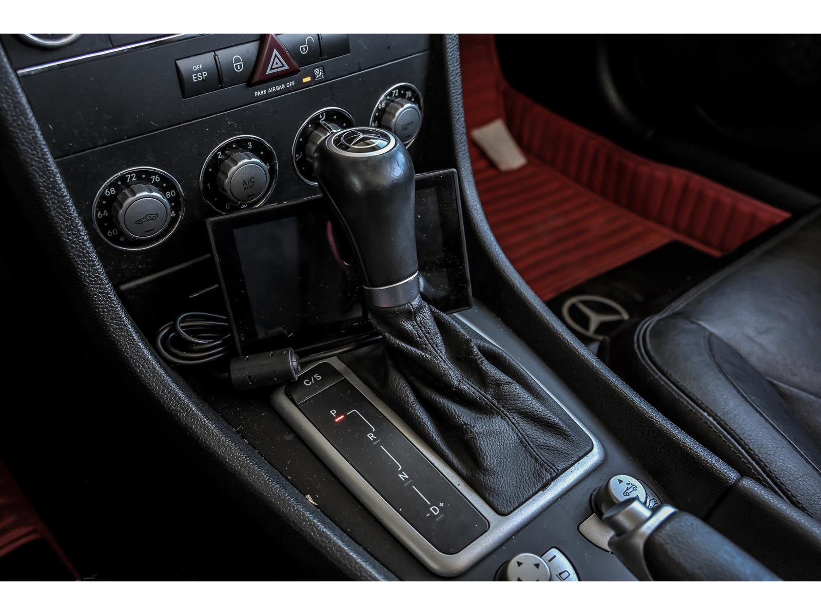 Used 2009 Mercedes-Benz SLK 300 image 19