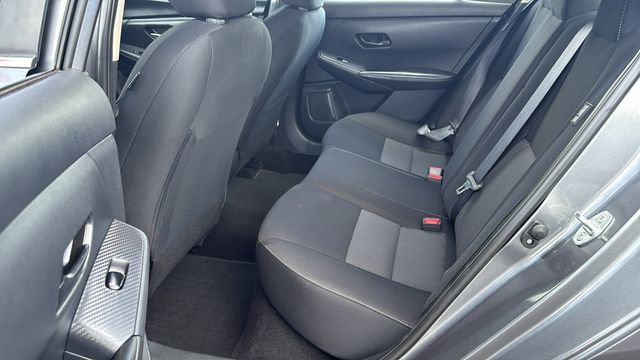 Used 2024 Nissan Sentra SV FWD image 23
