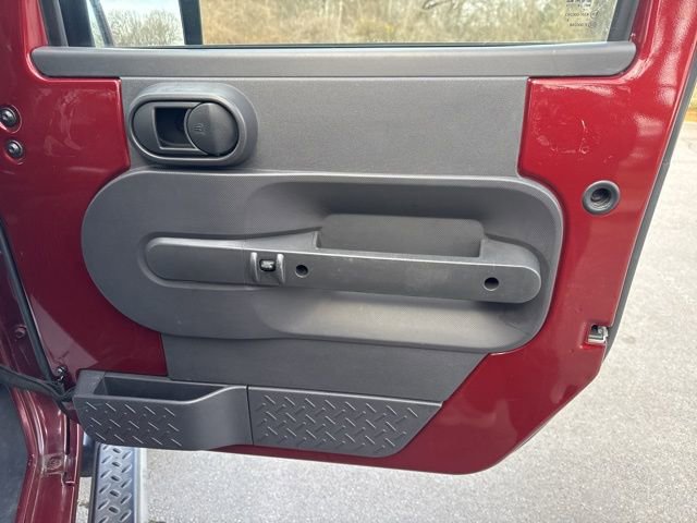 Used 2009 Jeep Wrangler X image 10