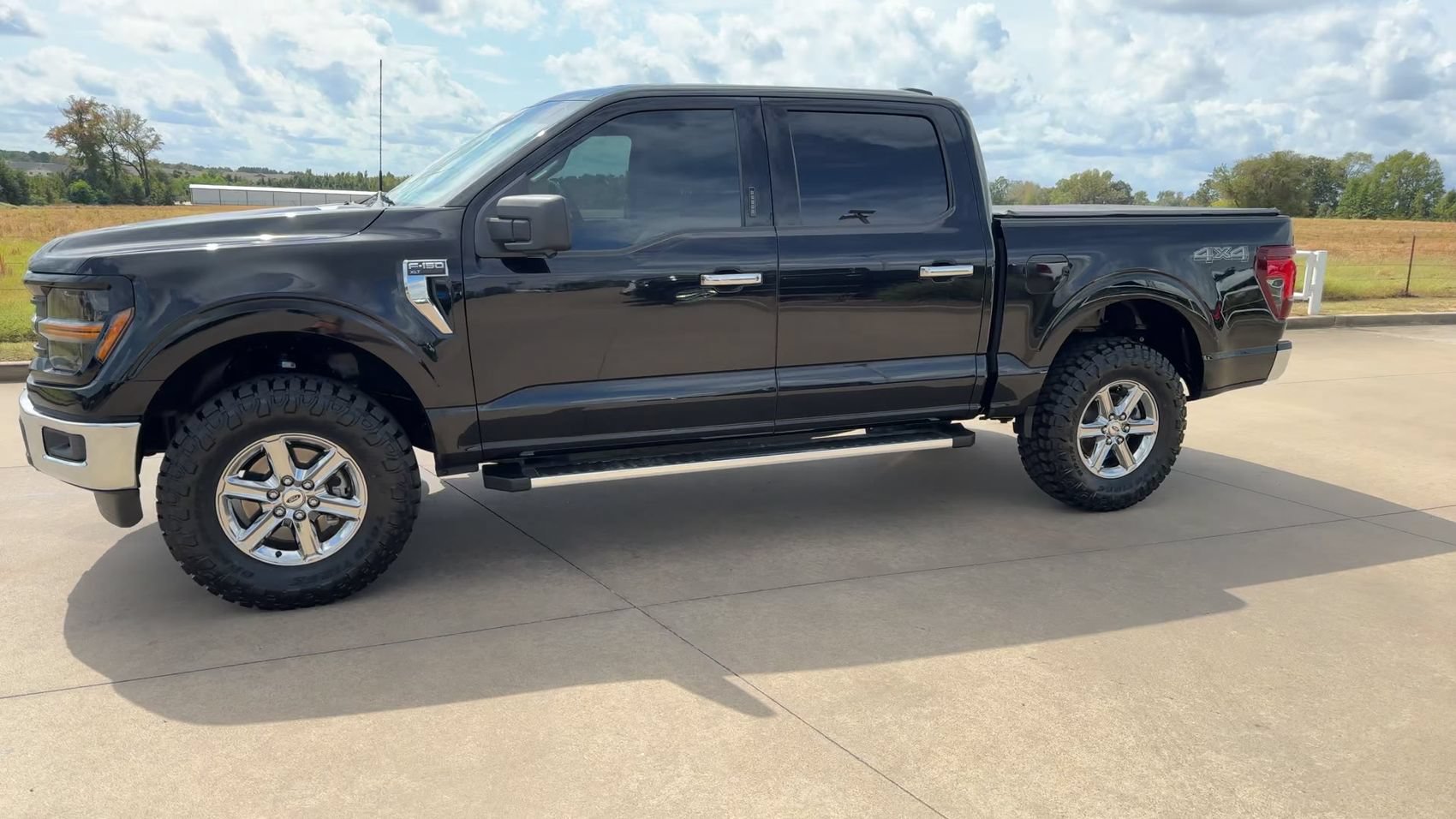 Used 2024 Ford F150 XLT w/ Mobile Office Package AWD/4WD image 5