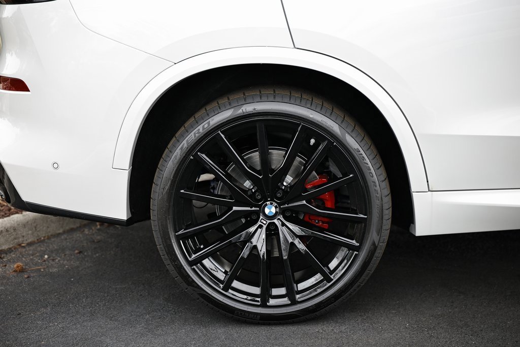 New 2026 BMW X5 xDrive40i w/ M Sport Package image 6