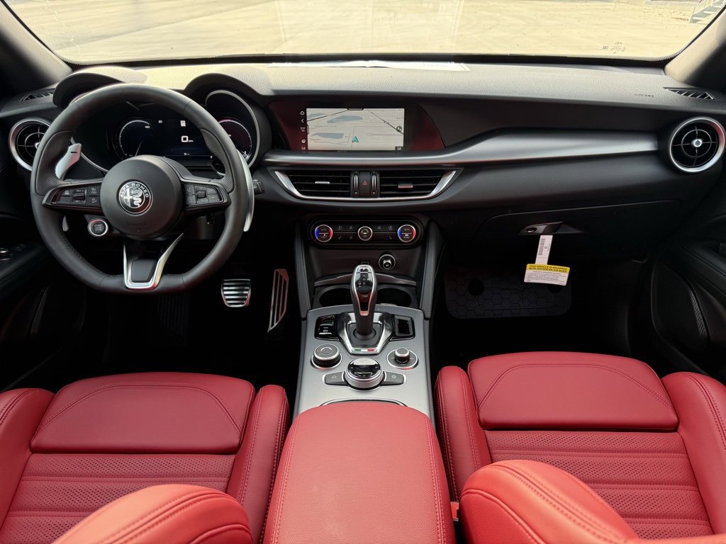 New 2025 Alfa Romeo Stelvio Sprint w/ Veloce Package image 13