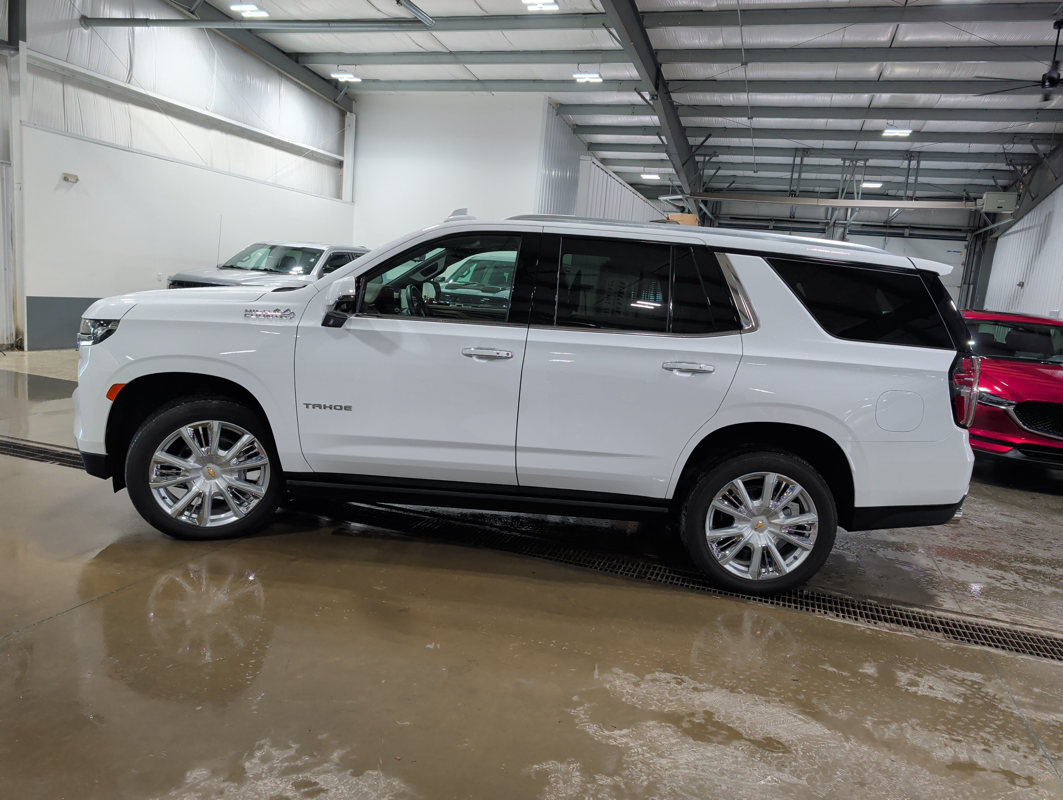 Used 2023 Chevrolet Tahoe High Country w/ Max Trailering Package AWD/4WD image 5