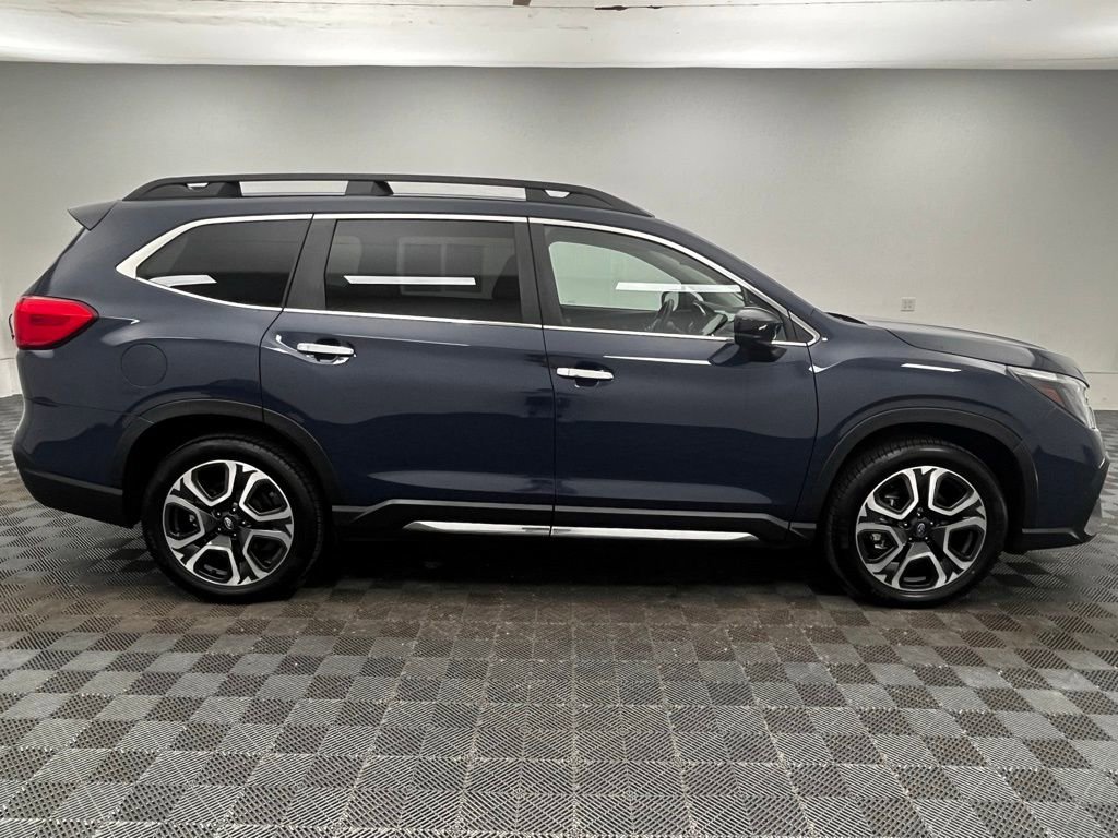 Used 2024 Subaru Ascent Touring AWD/4WD image 8
