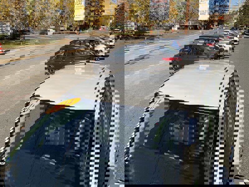 Used 2014 Nissan Leaf SL w/ Premium Package image 12