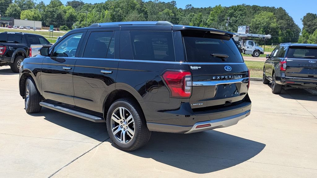 Used 2024 Ford Expedition Limited RWD image 6