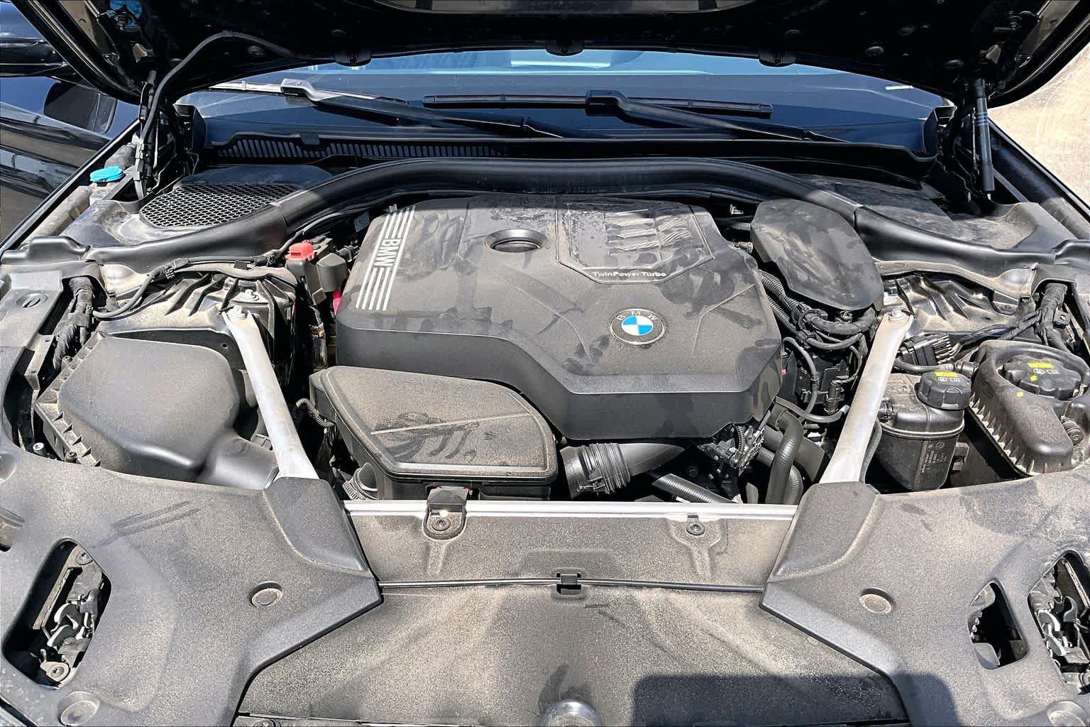 Used 2022 BMW 530i w/ M Sport Package RWD image 29