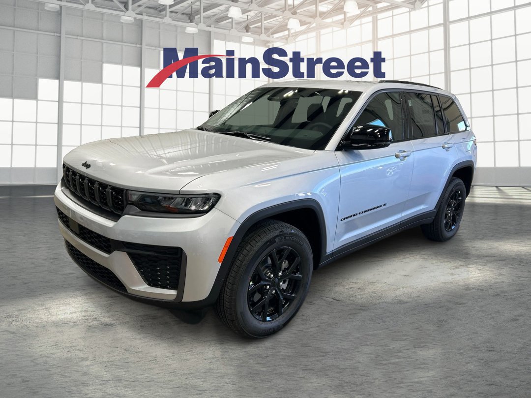 New 2026 Jeep Grand Cherokee Altitude