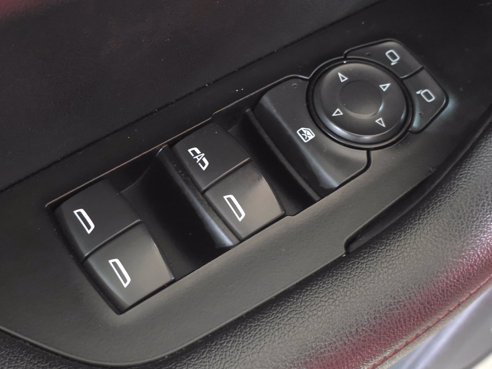 Used 2021 Chevrolet Blazer RS w/ Enhanced Convenience Package FWD image 21