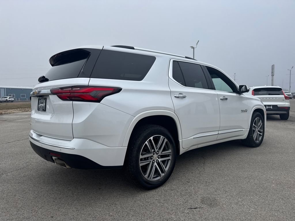 Used 2023 Chevrolet Traverse High Country w/ LPO, Floor Liner Package image 7