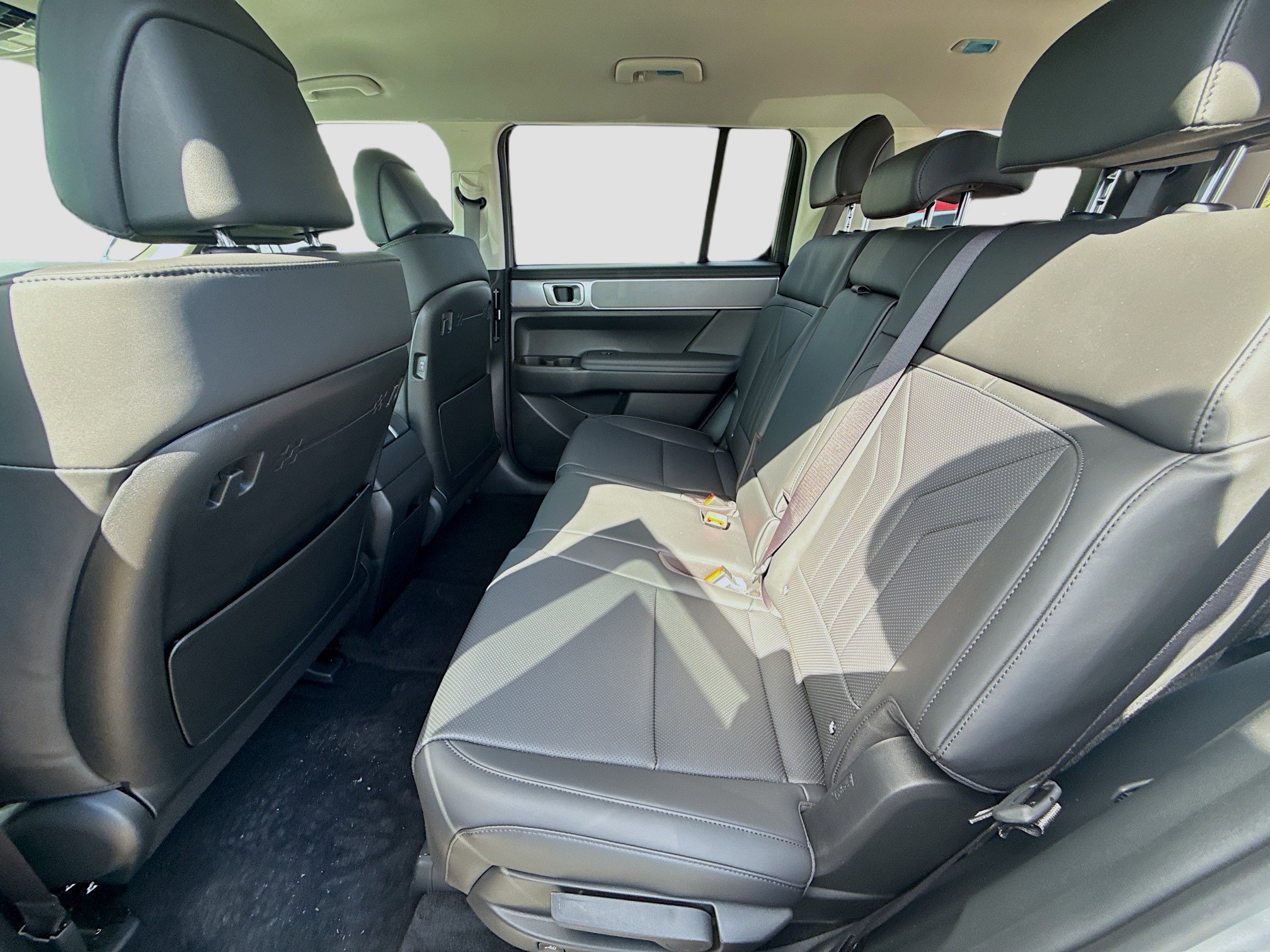 New 2026 Hyundai Santa Fe SEL FWD image 17