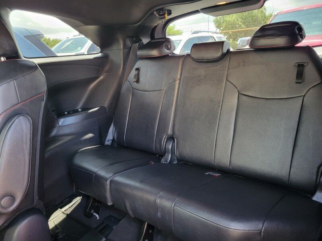 Used 2025 Toyota Sienna XSE FWD image 30
